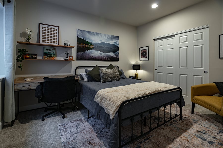 Furnished Finder property 699387_3 photo 1