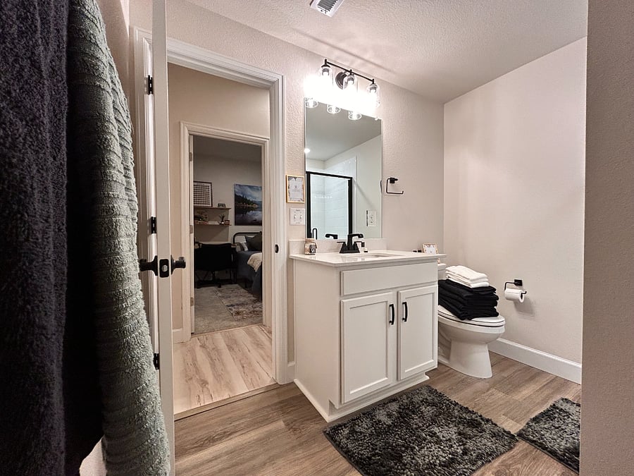 Furnished Finder property 699387_3 photo 14