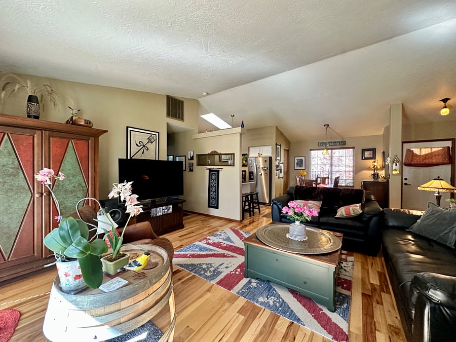 Furnished Finder property 699394_1 photo 2