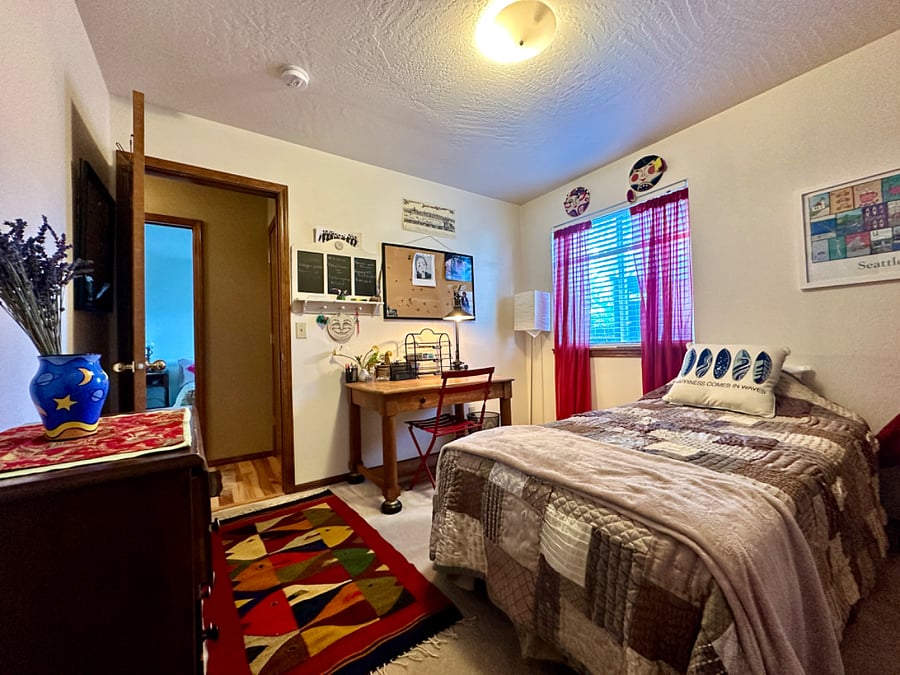 single bed with work station