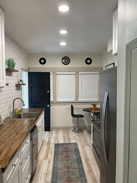 Furnished Finder property 699433_1 photo 4