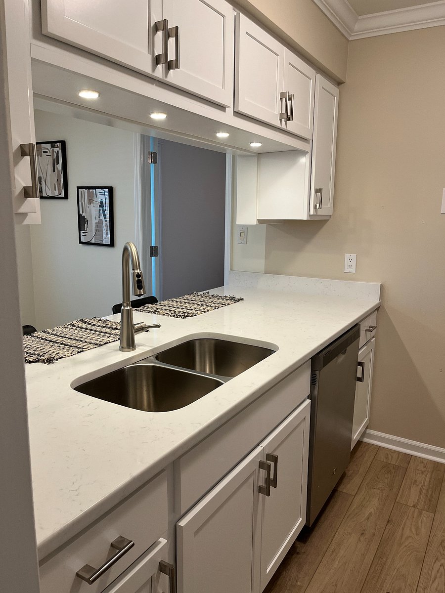 Furnished Finder property 699439_1 photo 3