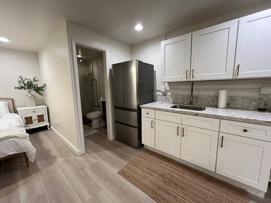 Furnished Finder property 699516_1 photo 8