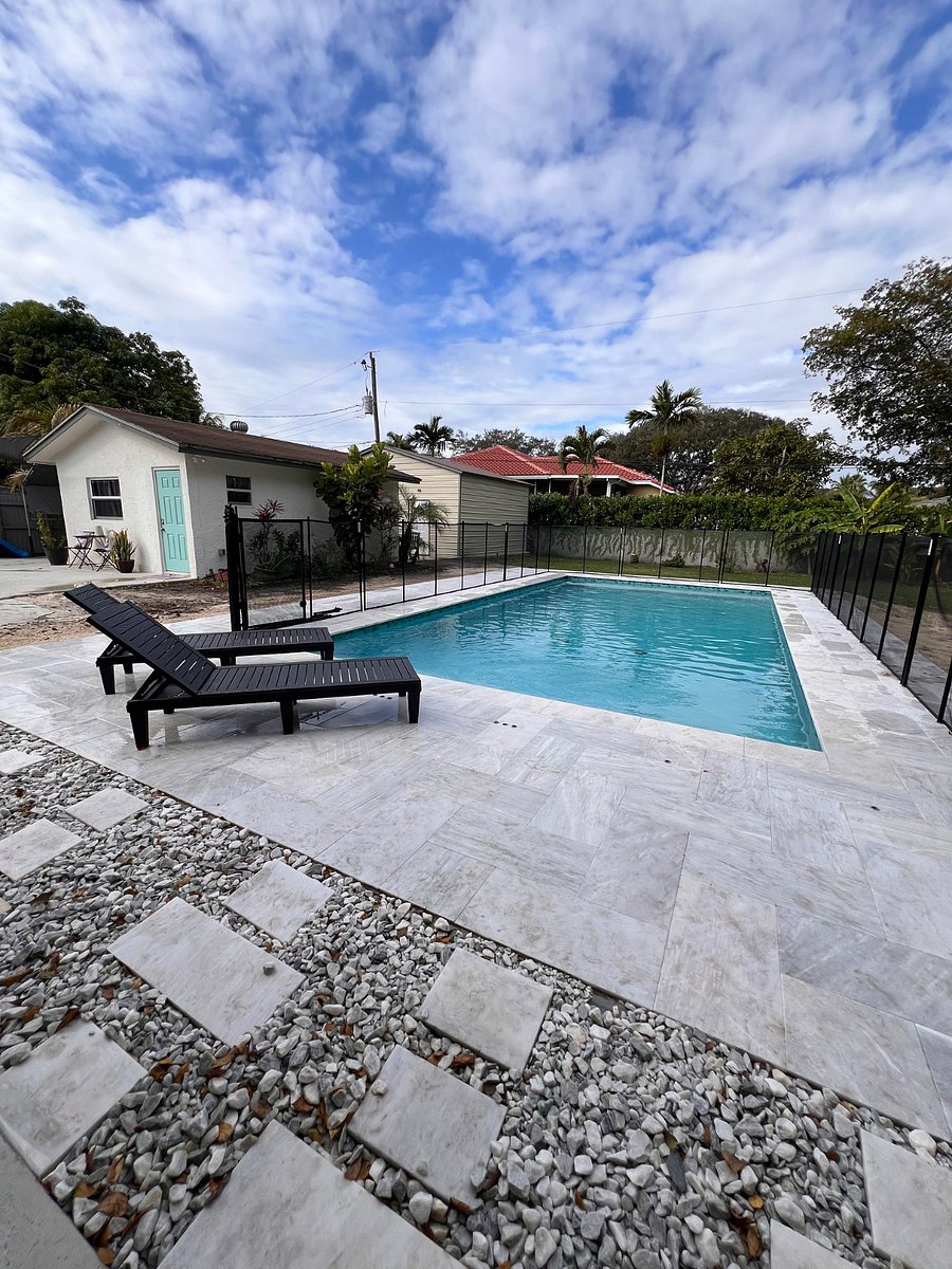 Furnished Finder property 699516_1 photo 17