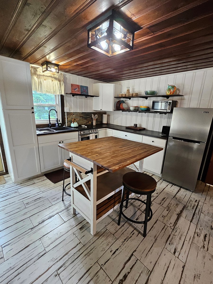 Furnished Finder property 699555_1 photo 7