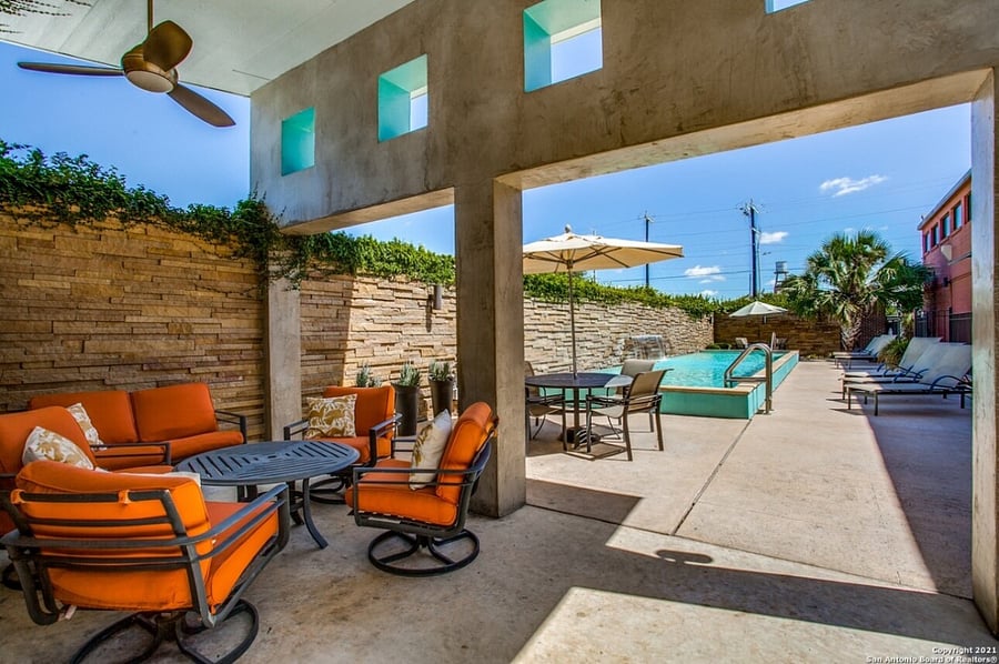 Furnished Finder property 699557_1 photo 7