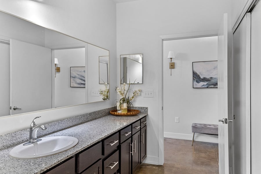 Furnished Finder property 699557_1 photo 23