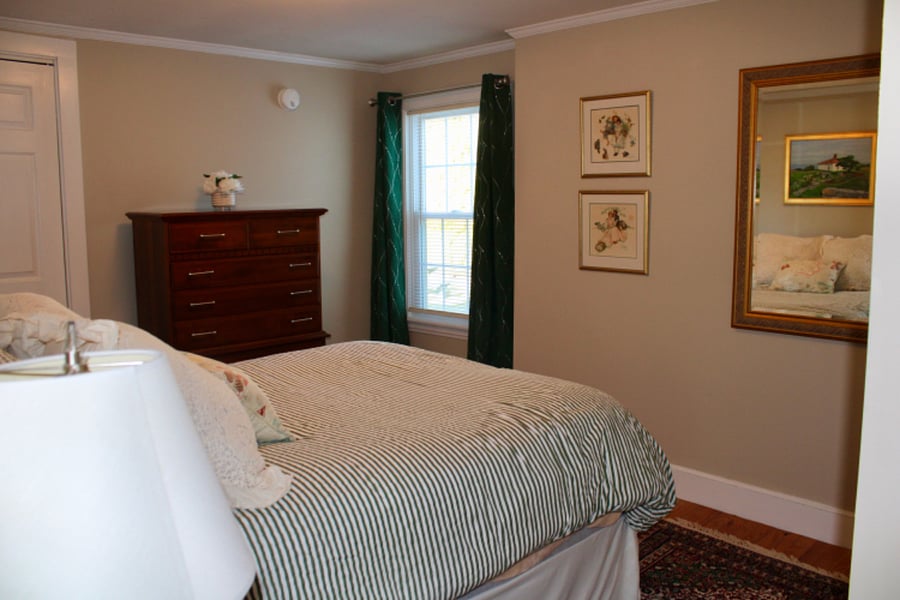 Bedroom Entrance with Large Mirror