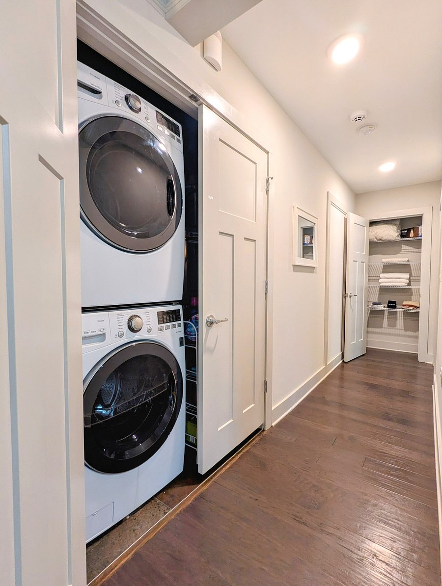 Furnished Finder property 699577_1 photo 25