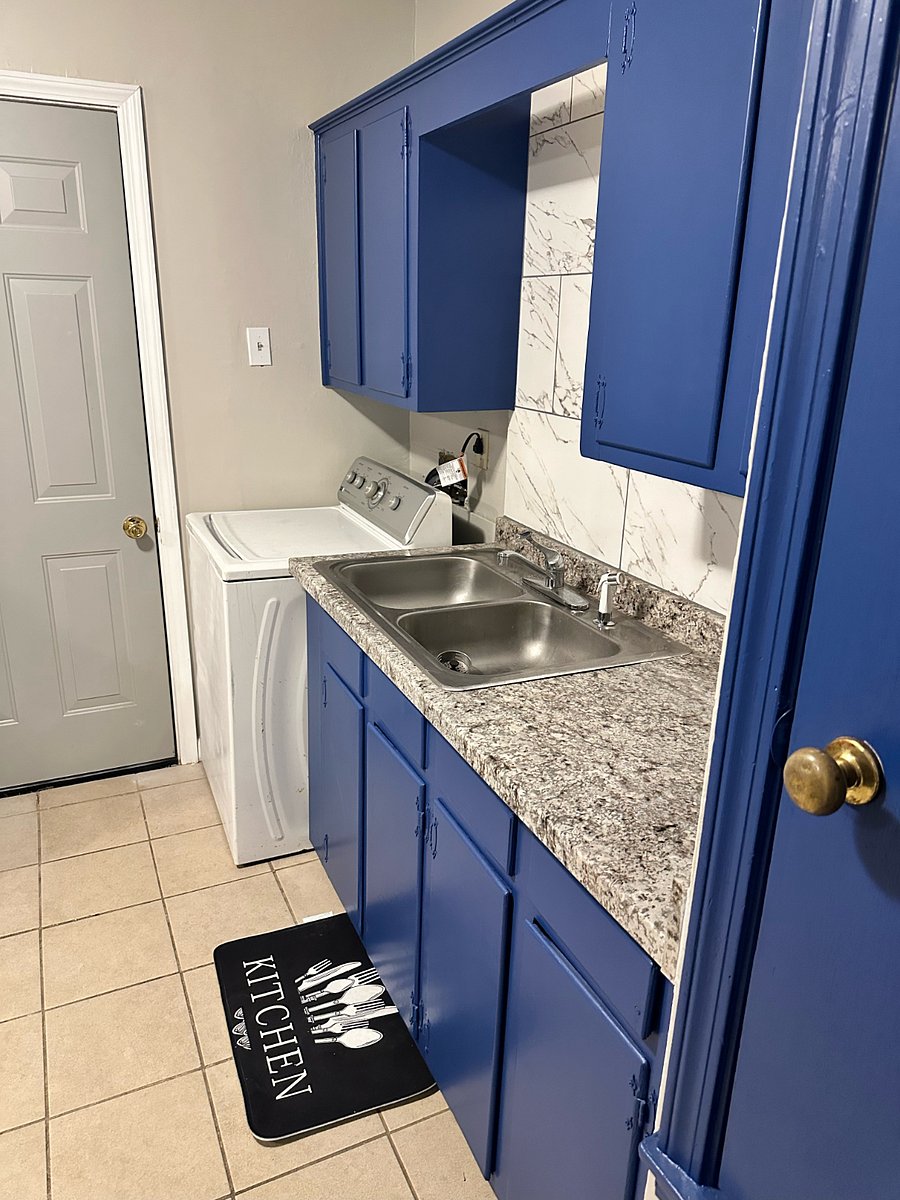 Furnished Finder property 699621_1 photo 4