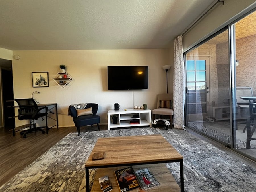 Furnished Finder property 699641_1 photo 3
