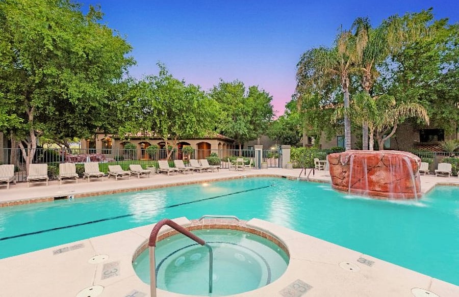 Sparking pool with lots of room for swimming or just chillin'.