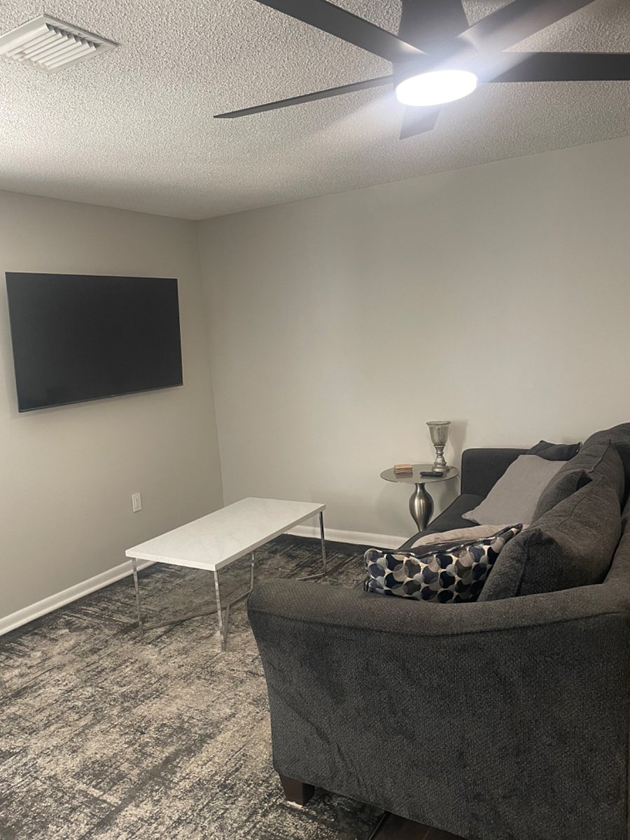 Furnished Finder property 699717_1 photo 4