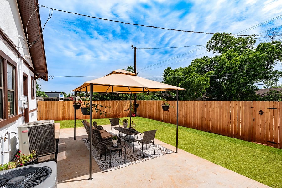 Furnished Finder property 699718_1 photo 32
