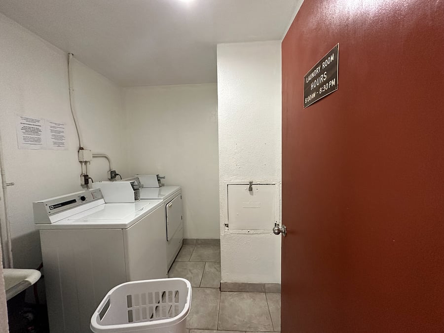 Laundry Room (same for every floor)