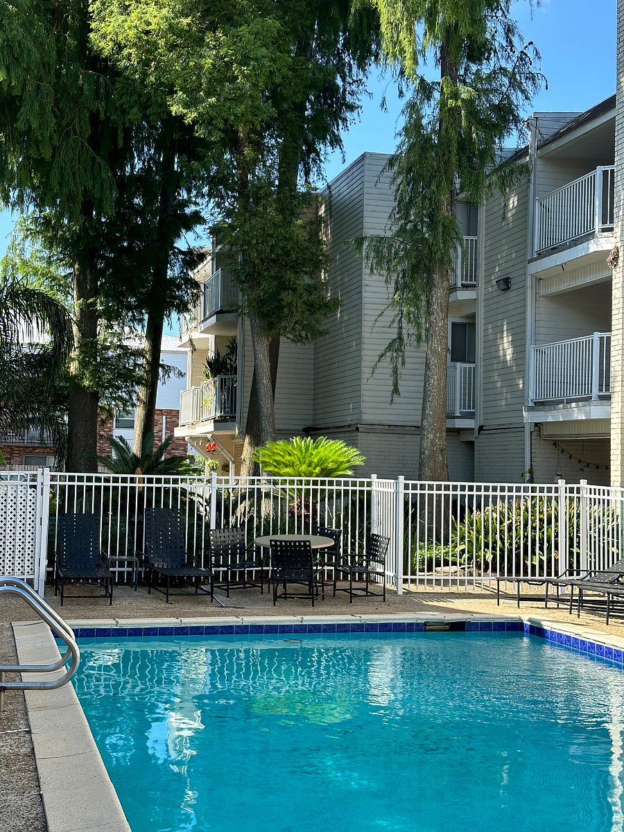 Cooler pool area