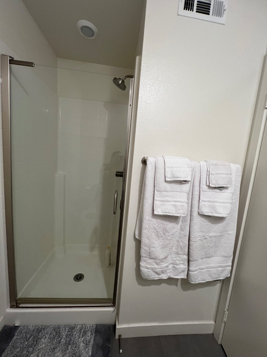 Furnished Finder property 699750_1 photo 5