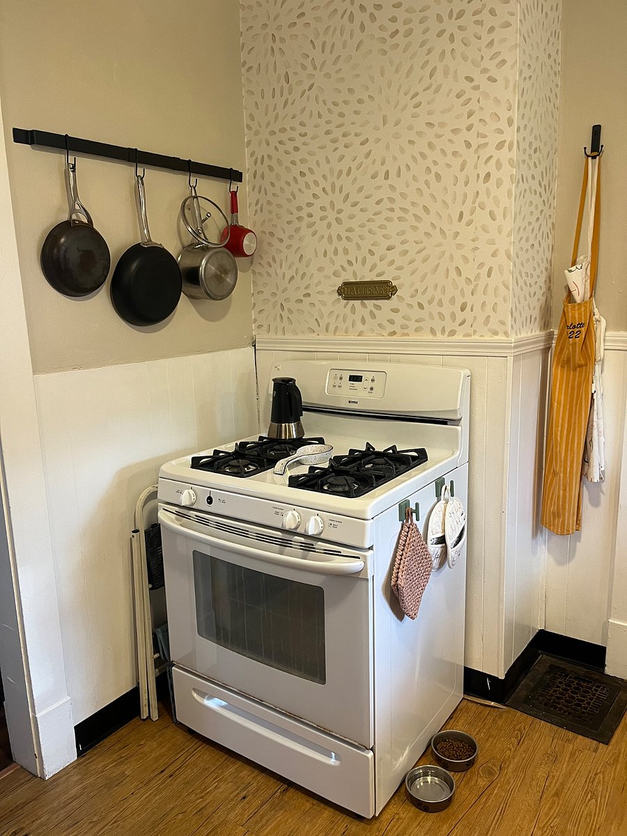Furnished Finder property 699762_1 photo 12