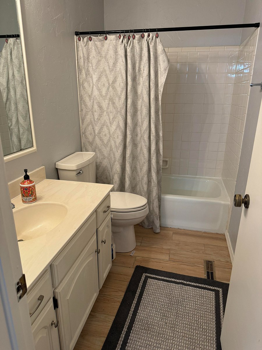 Furnished Finder property 699815_1 photo 21