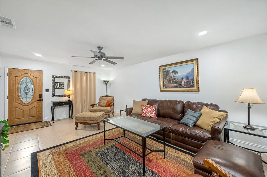 Furnished Finder property 699882_1 photo 2