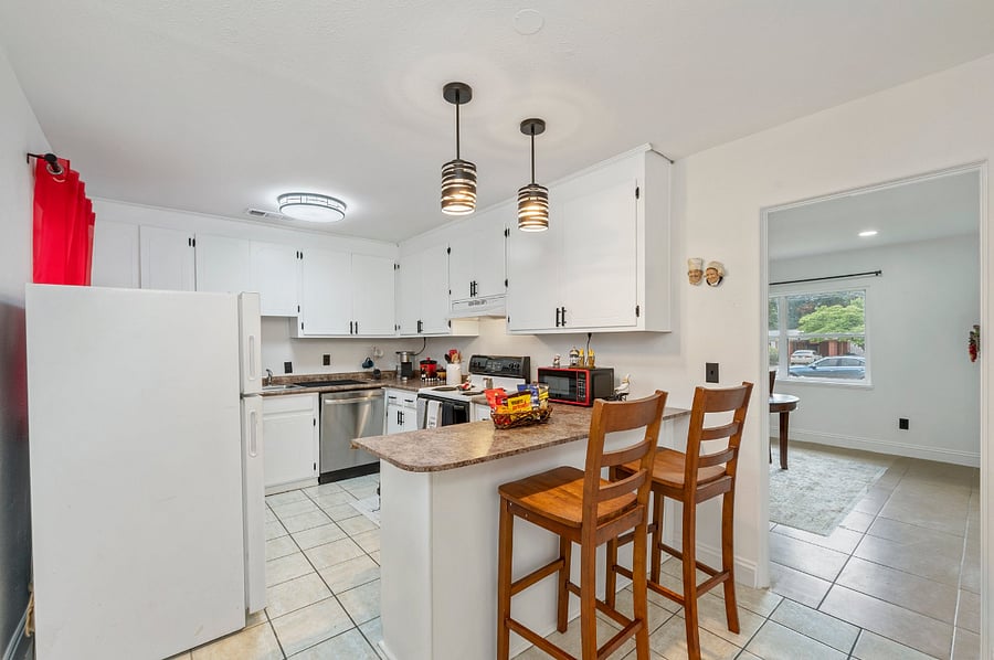 Furnished Finder property 699882_1 photo 4