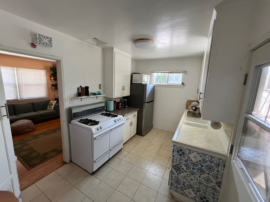 Furnished Finder property 699920_1 photo 6