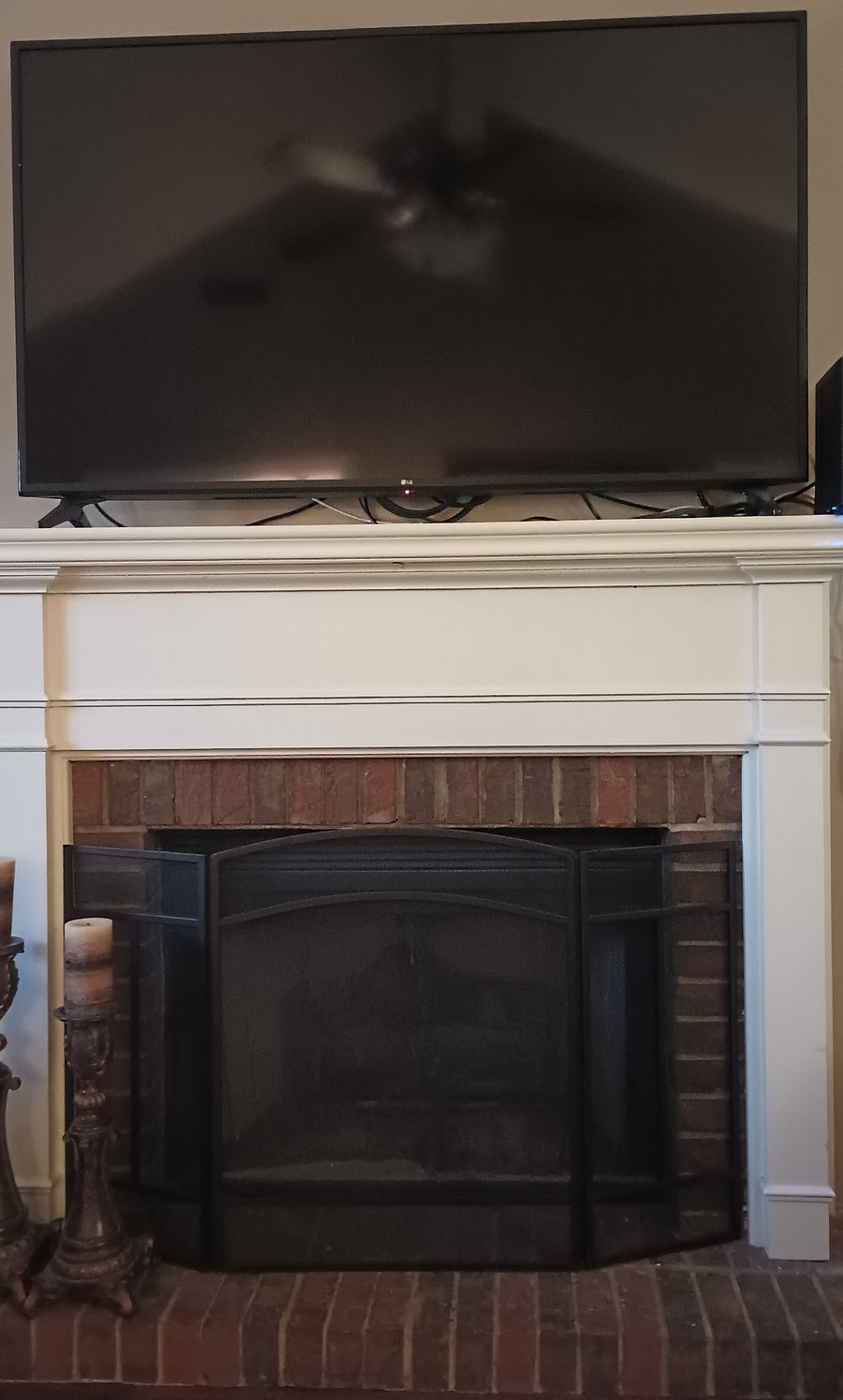 Fireplace and Big Screen TV also available for you with cable.