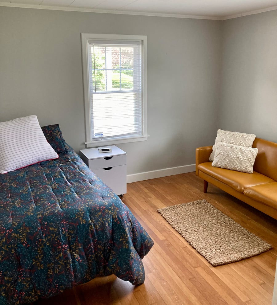 first floor additional office space/bedroom