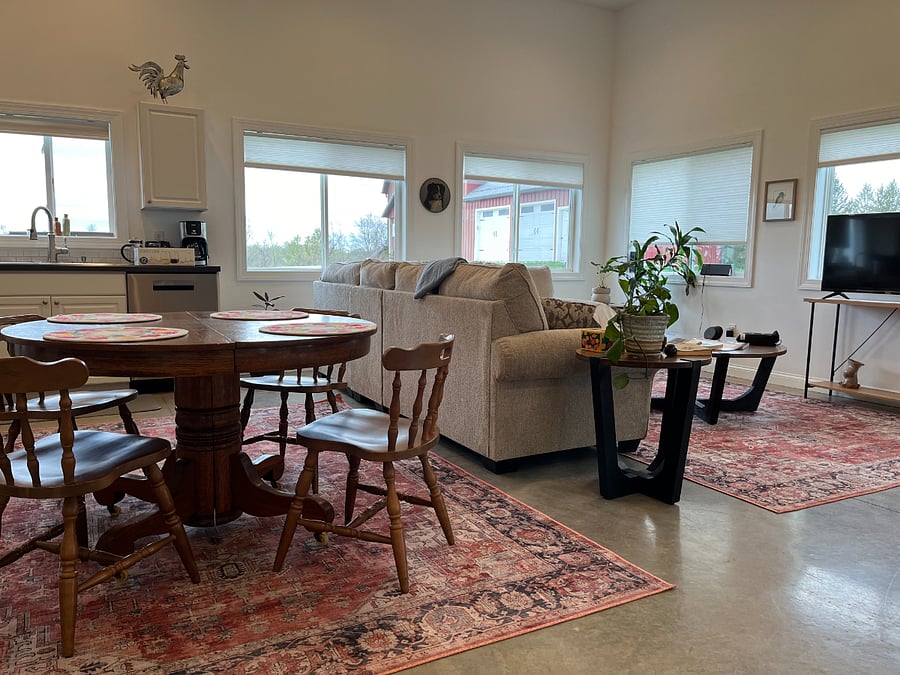 Furnished Finder property 699951_1 photo 3