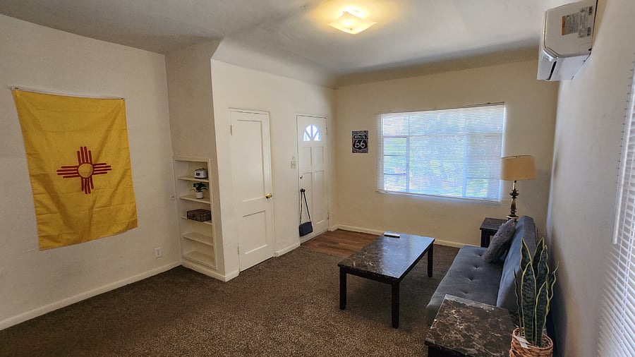 Furnished Finder property 699959_1 photo 8
