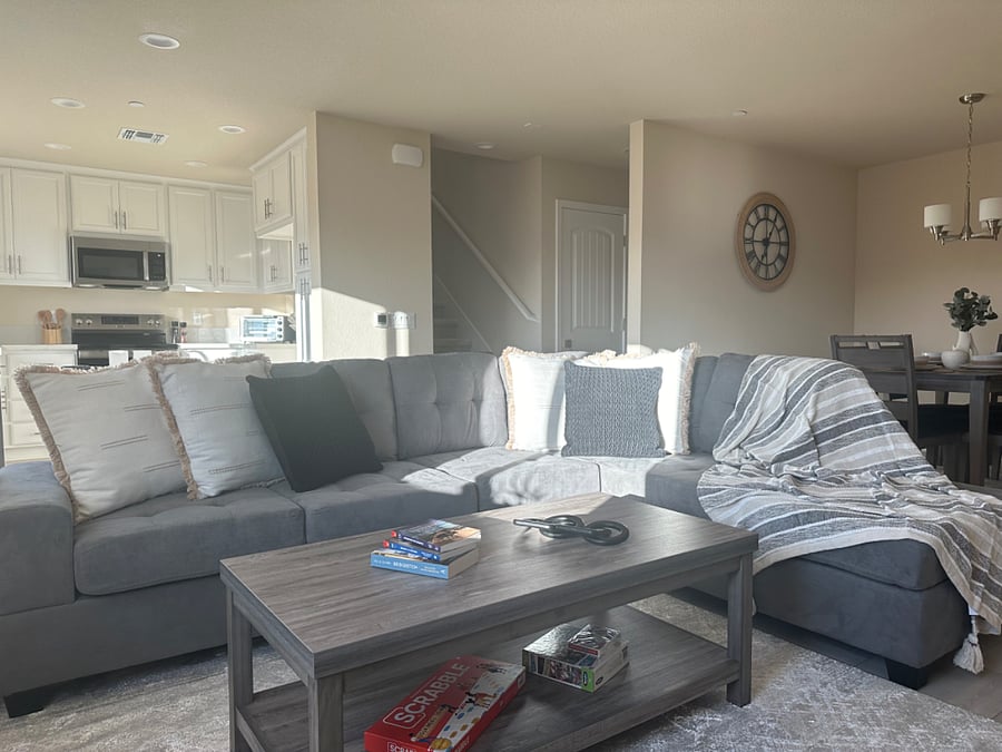Furnished Finder property 699962_1 photo 3