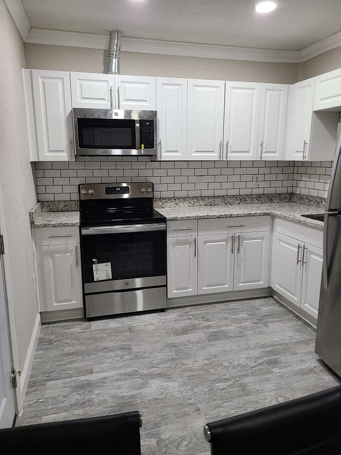 Furnished Finder property 699973_1 photo 5
