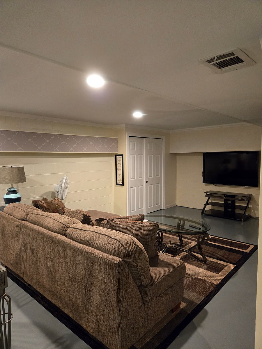 Furnished Finder property 700016_1 photo 1