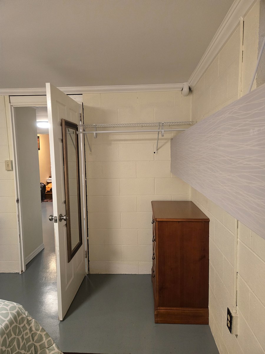 Furnished Finder property 700016_1 photo 9