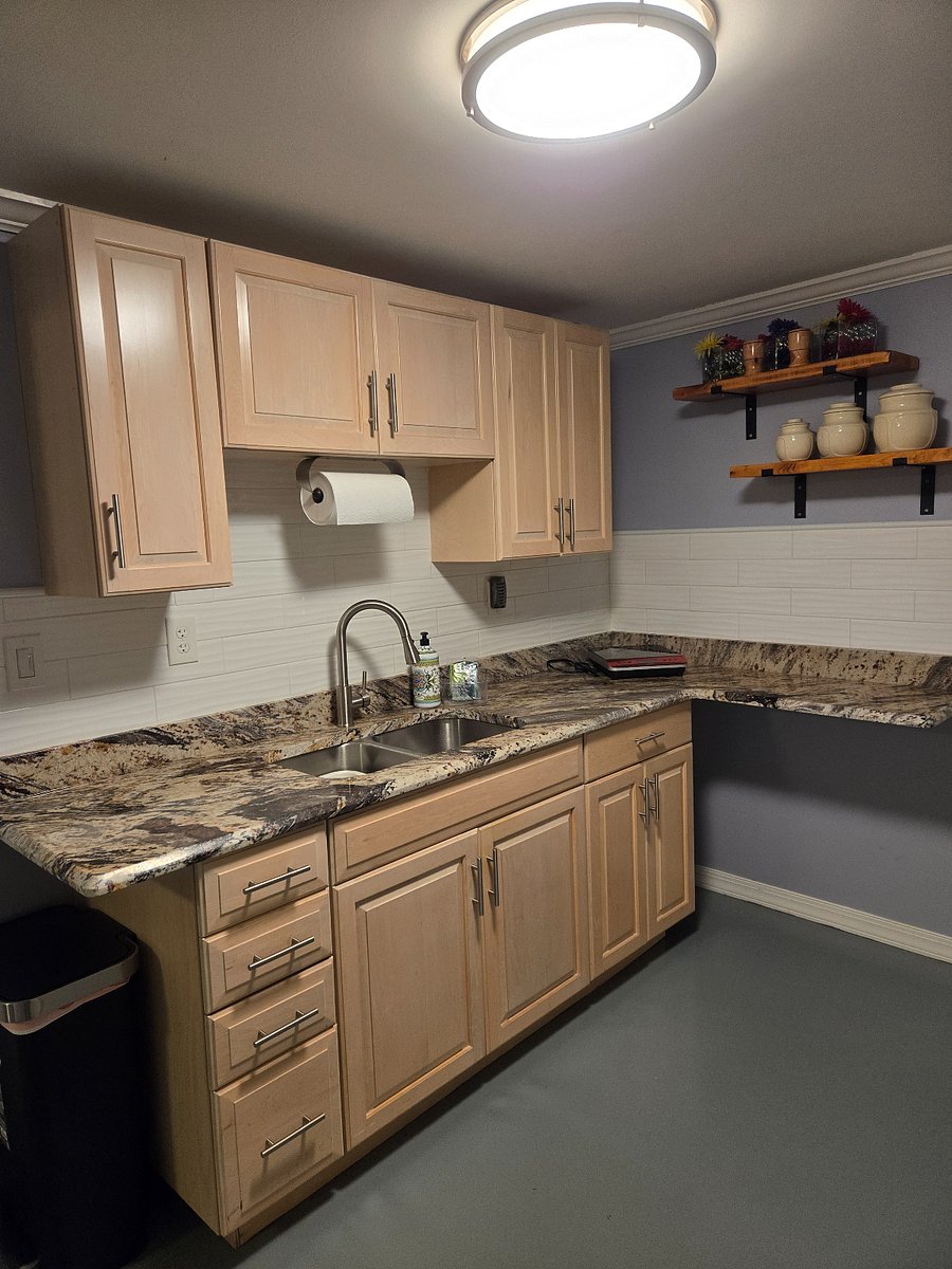 Furnished Finder property 700016_1 photo 13