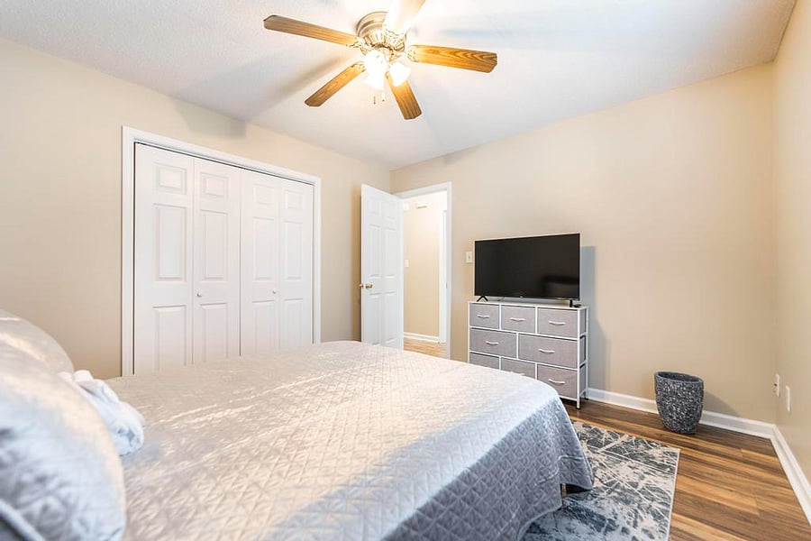 Furnished Finder property 700022_1 photo 22