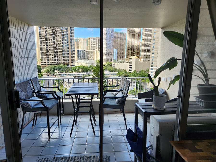 Furnished Finder property 700028_1 photo 4