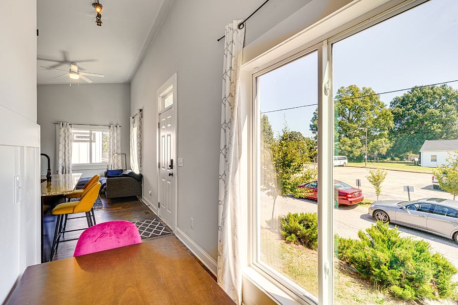 Furnished Finder property 700030_1 photo 6