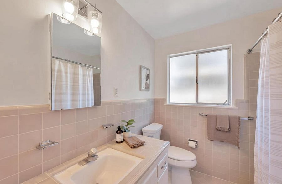 Furnished Finder property 700075_1 photo 12