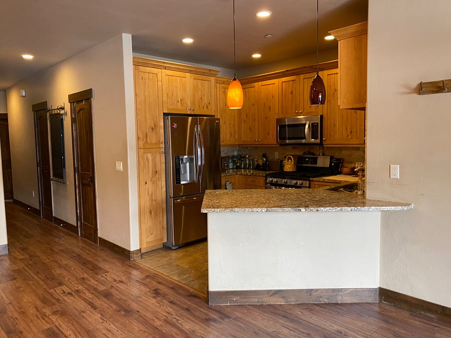 Furnished Finder property 700078_1 photo 1