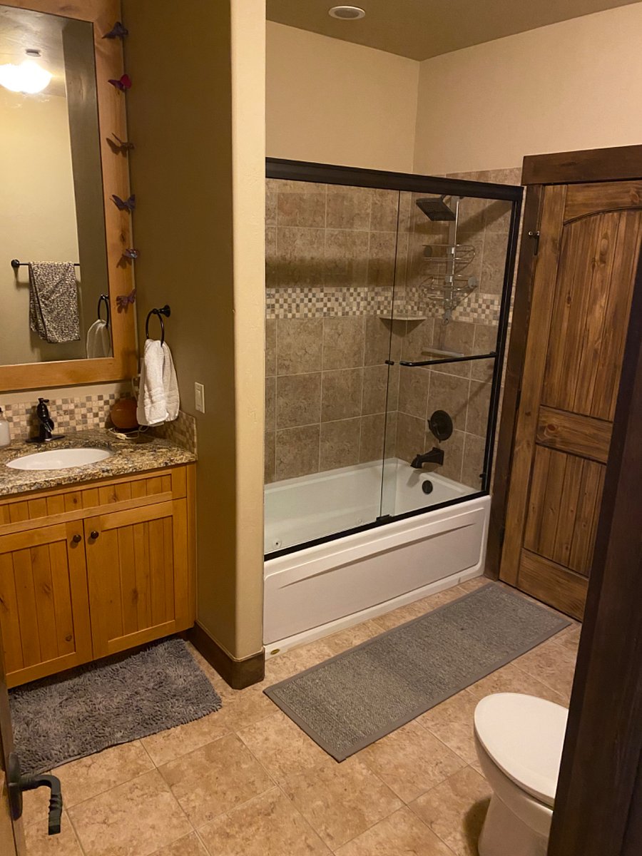 Furnished Finder property 700078_1 photo 12