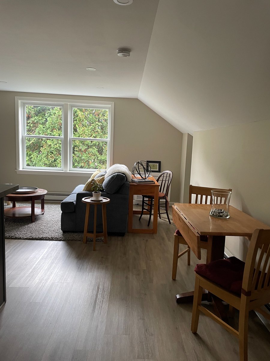 Furnished Finder property 700122_1 photo 3