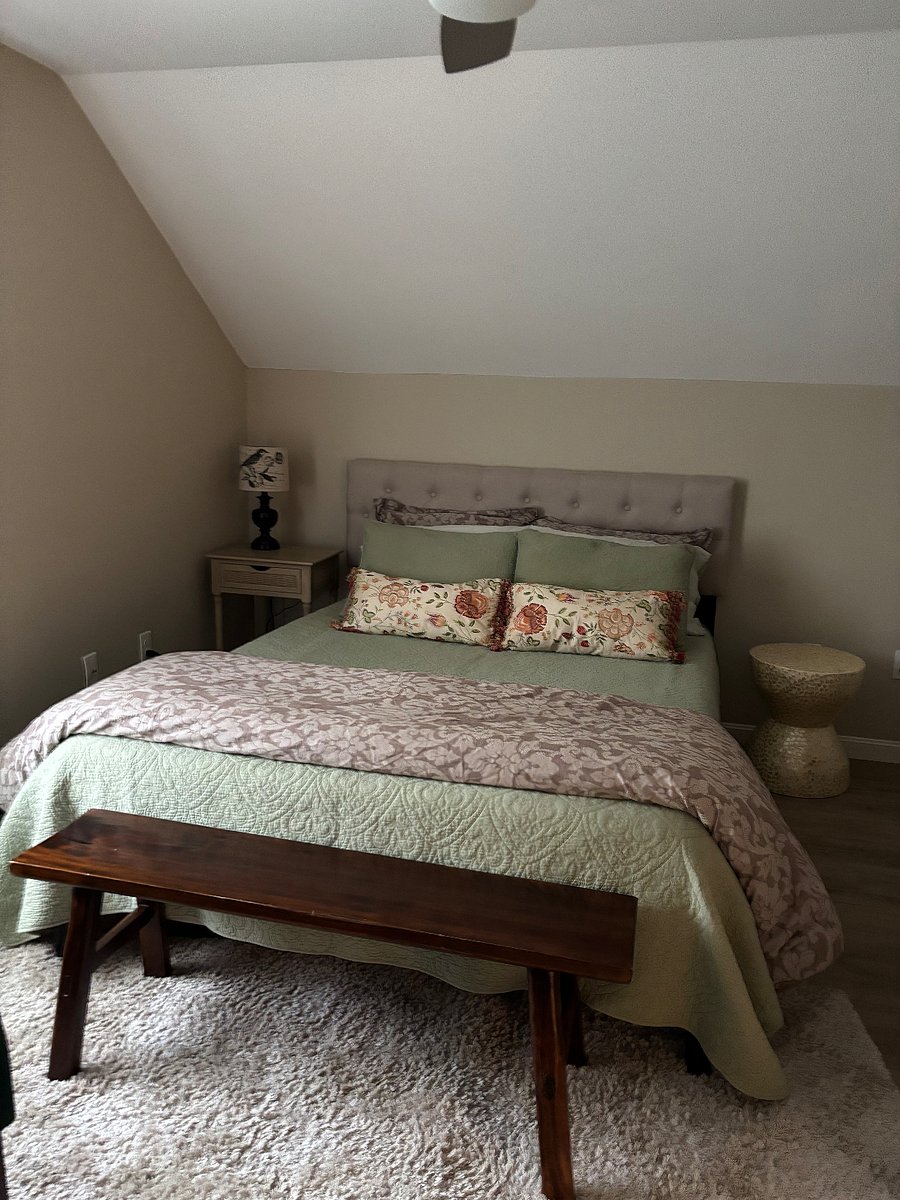 Furnished Finder property 700122_1 photo 15