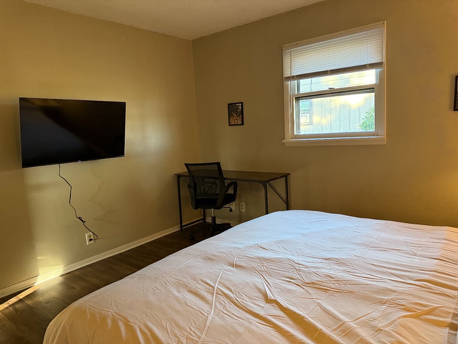 Furnished Finder property 700126_1 photo 10