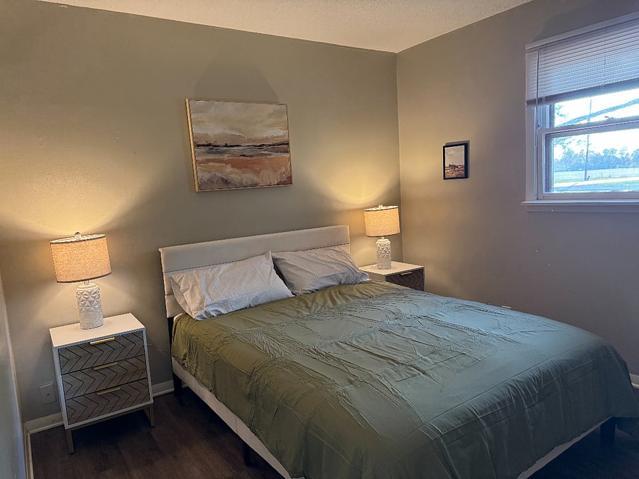 Furnished Finder property 700126_1 photo 14