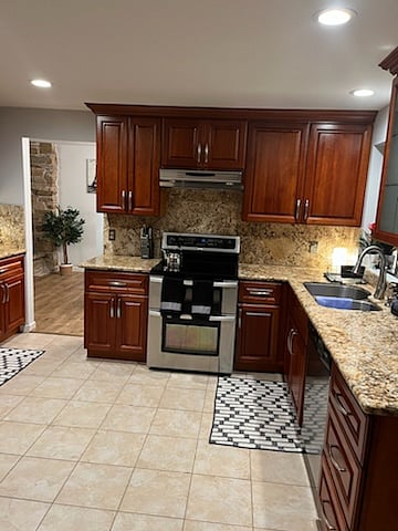 Furnished Finder property 700129_1 photo 7