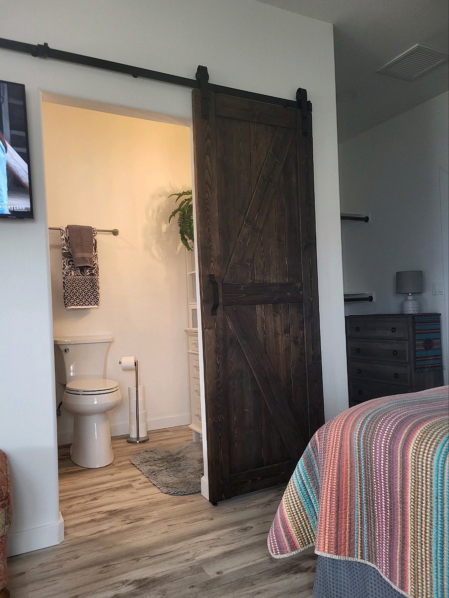 Furnished Finder property 700145_1 photo 12
