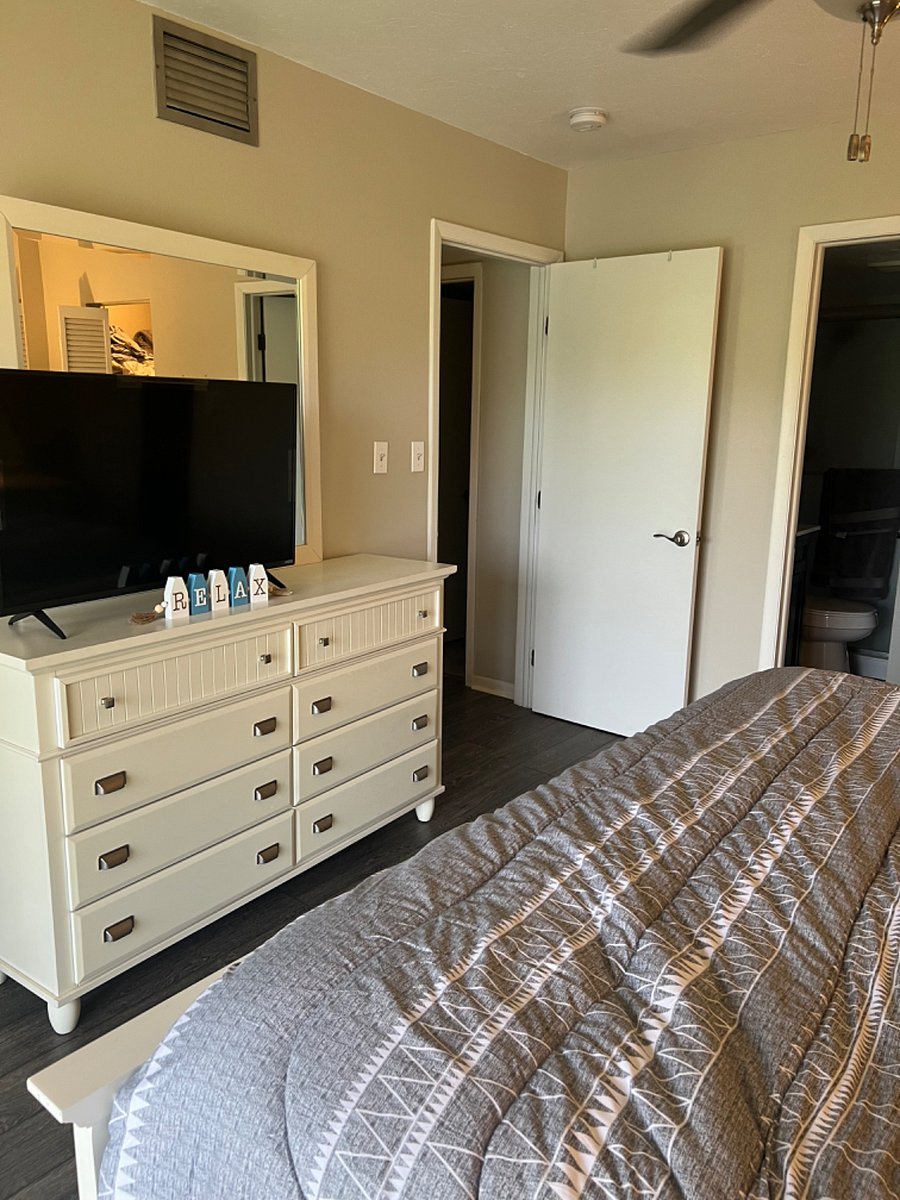 Furnished Finder property 700160_1 photo 6