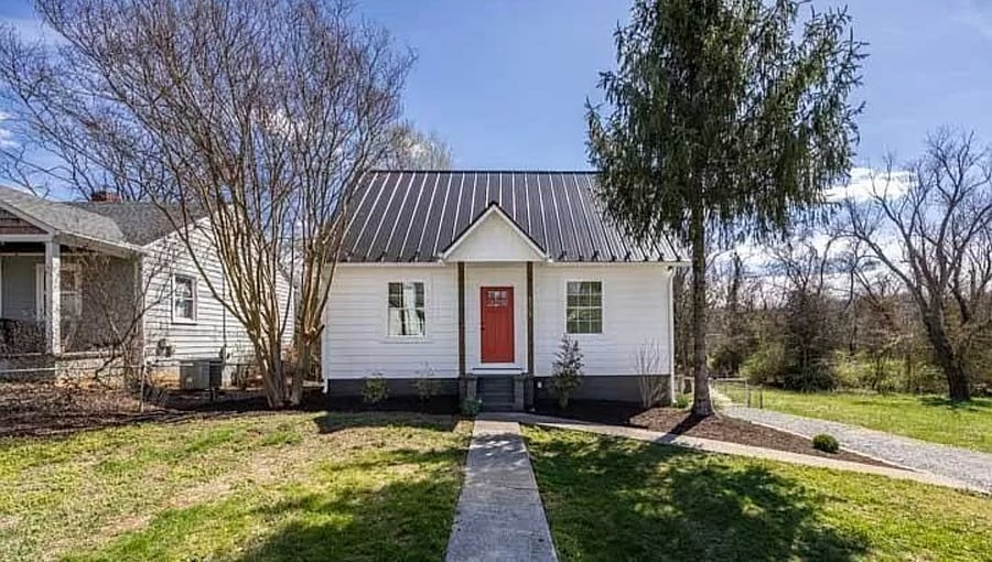 Furnished Finder property 700174_1 photo 1