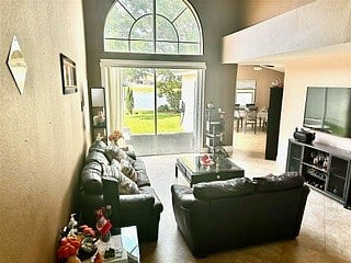 Furnished Finder property 700195_1 photo 9